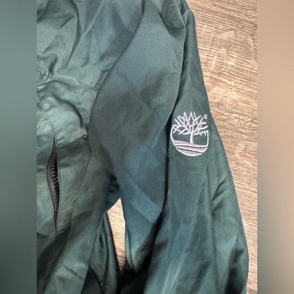 Timberland Men's Forest Green Raincoat - Picture 4 of 8